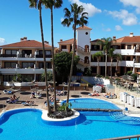 Apartment With Pool And Gardens Near The Coast San Miguel de Abona Bagian luar foto