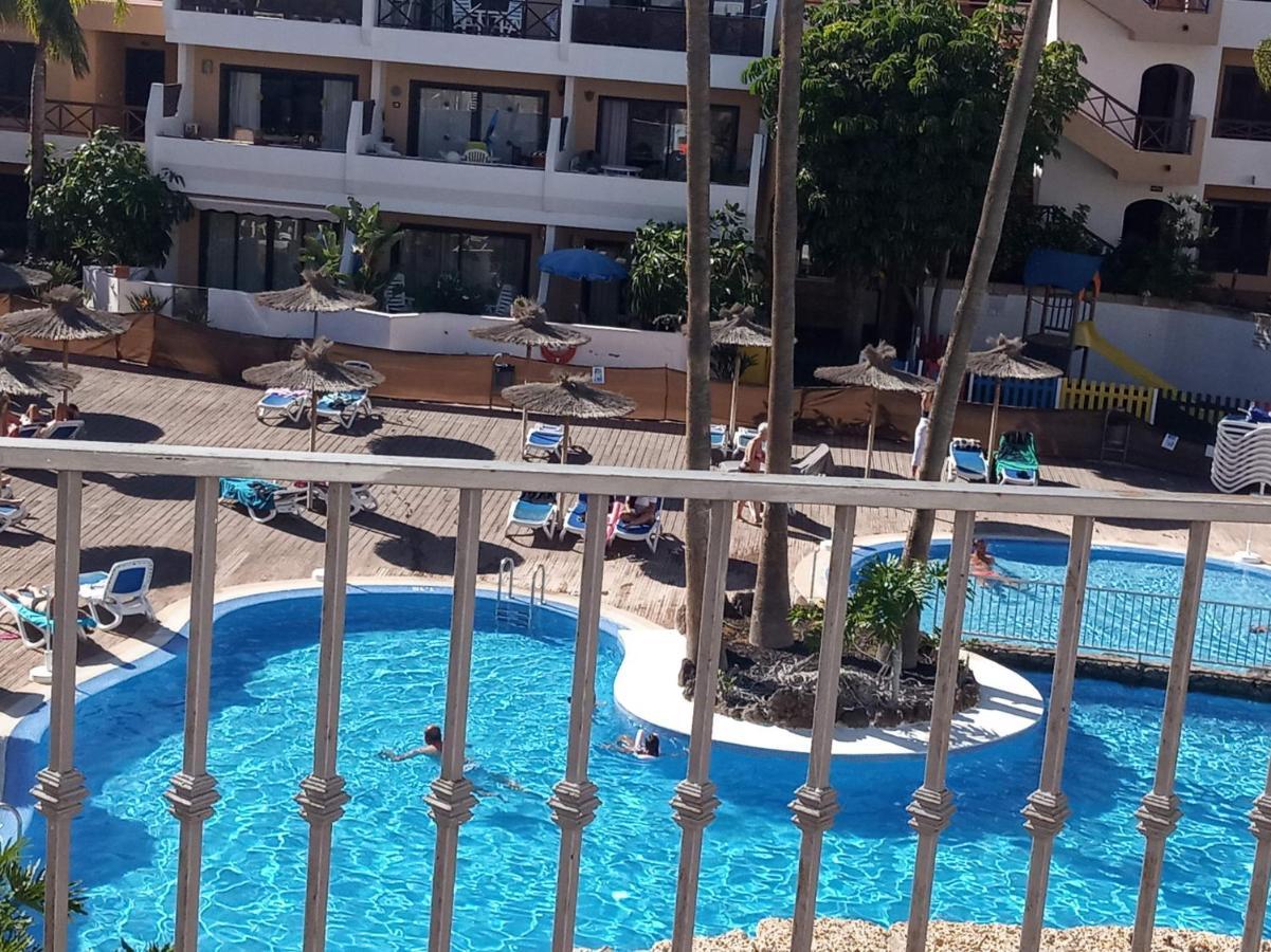 Apartment With Pool And Gardens Near The Coast San Miguel de Abona Bagian luar foto